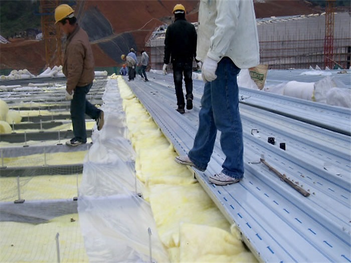 山南安吉县体育馆网架